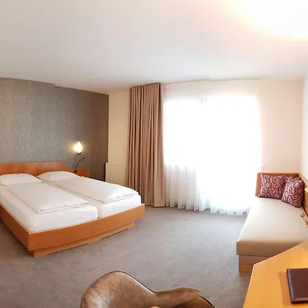 Hotel-restaurant Teuschler-mogg Inklusiv Genusscard Hotel 3*