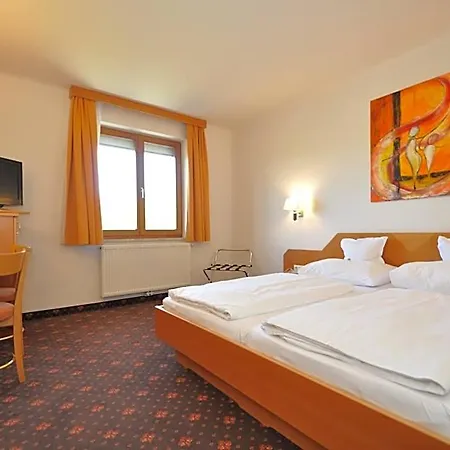 Hotel-restaurant Teuschler-mogg Inklusiv Genusscard Hotel Bad Waltersdorf