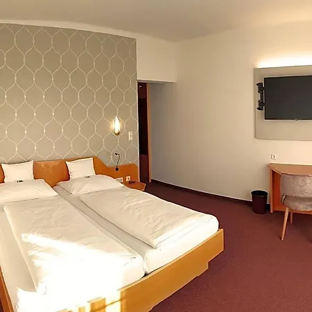 Hotel-restaurant Teuschler-mogg Inklusiv Genusscard Hotel Bad Waltersdorf