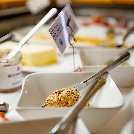 Hotel-restaurant Teuschler-mogg Inklusiv Genusscard ホテル バート・ヴァルタースドルフ