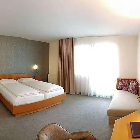 Hotel-restaurant Teuschler-mogg Inklusiv Genusscard 3* バート・ヴァルタースドルフ