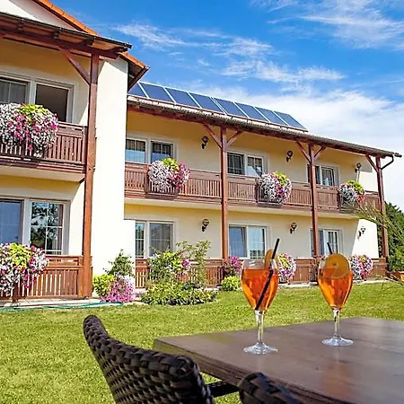 Hotel-restaurant Teuschler-mogg Inklusiv Genusscard Bad Waltersdorf
