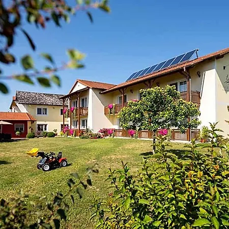 Hotel-restaurant Teuschler-mogg Inklusiv Genusscard Bad Waltersdorf