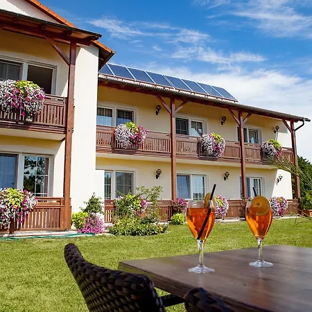 Szálloda Hotel-restaurant Teuschler-mogg Inklusiv Genusscard 3*