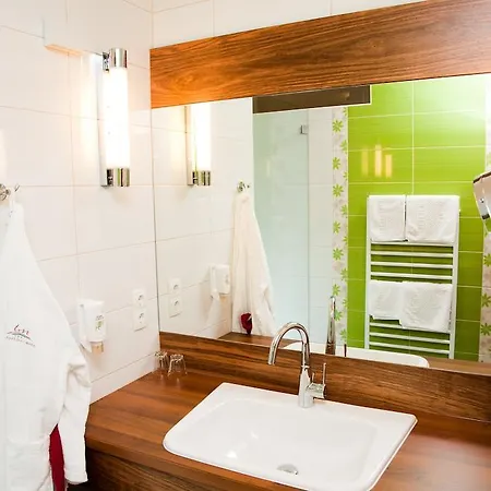 Hotel-restaurant Teuschler-mogg Inklusiv Genusscard 3* Bad Waltersdorf